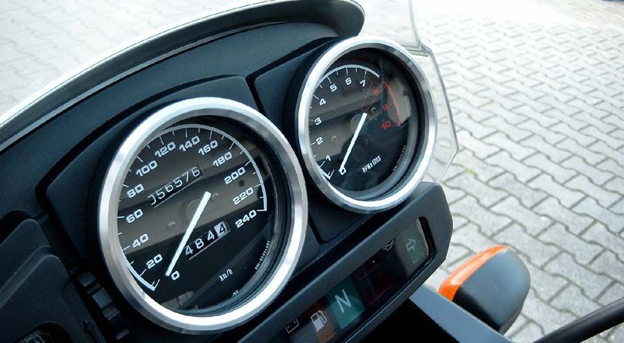 BMW R1100RS, R1150RS Speedometer trim