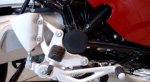  BMW R12nineT, R12, R12S & R12G/S Swing arm pivot cover right