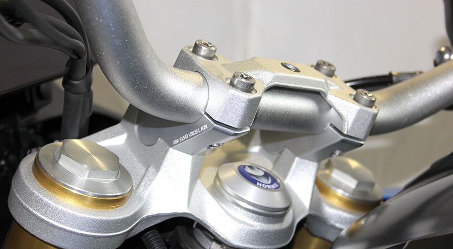 BMW F900R Handlebar Risers with Offset