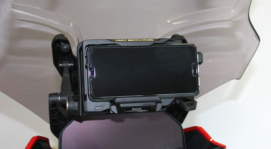 Connected Ride Cradle for BMW F900R