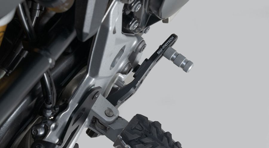 BMW F900R Adjustable brake pedal