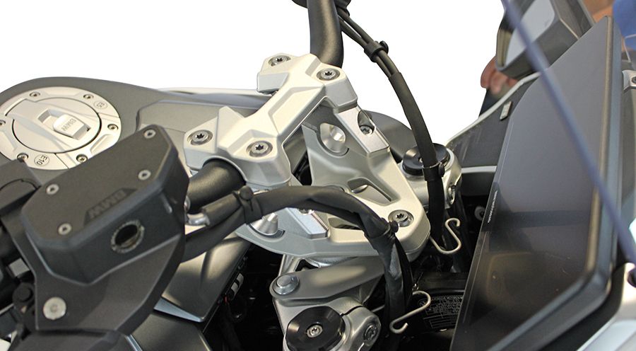 BMW R1300RT Handlebar Risers with Offset