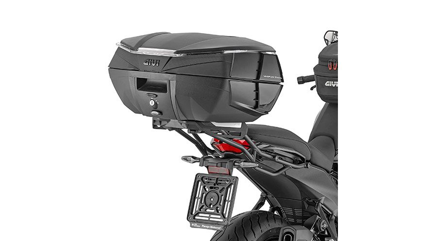 BMW R1300RS Top case mounting