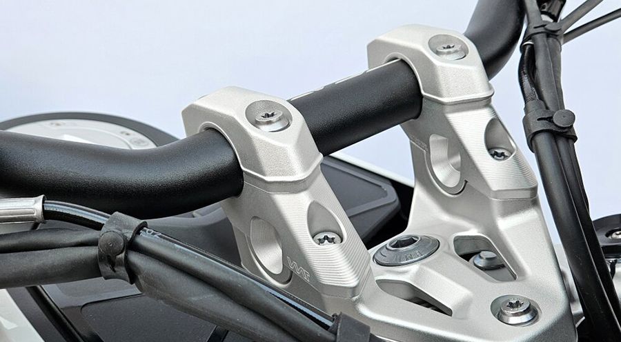 Handlebar Risers with Offset for BMW R1300GS & Adventure | Motorcycle ...
