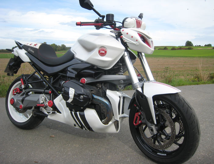 BMW R1200R