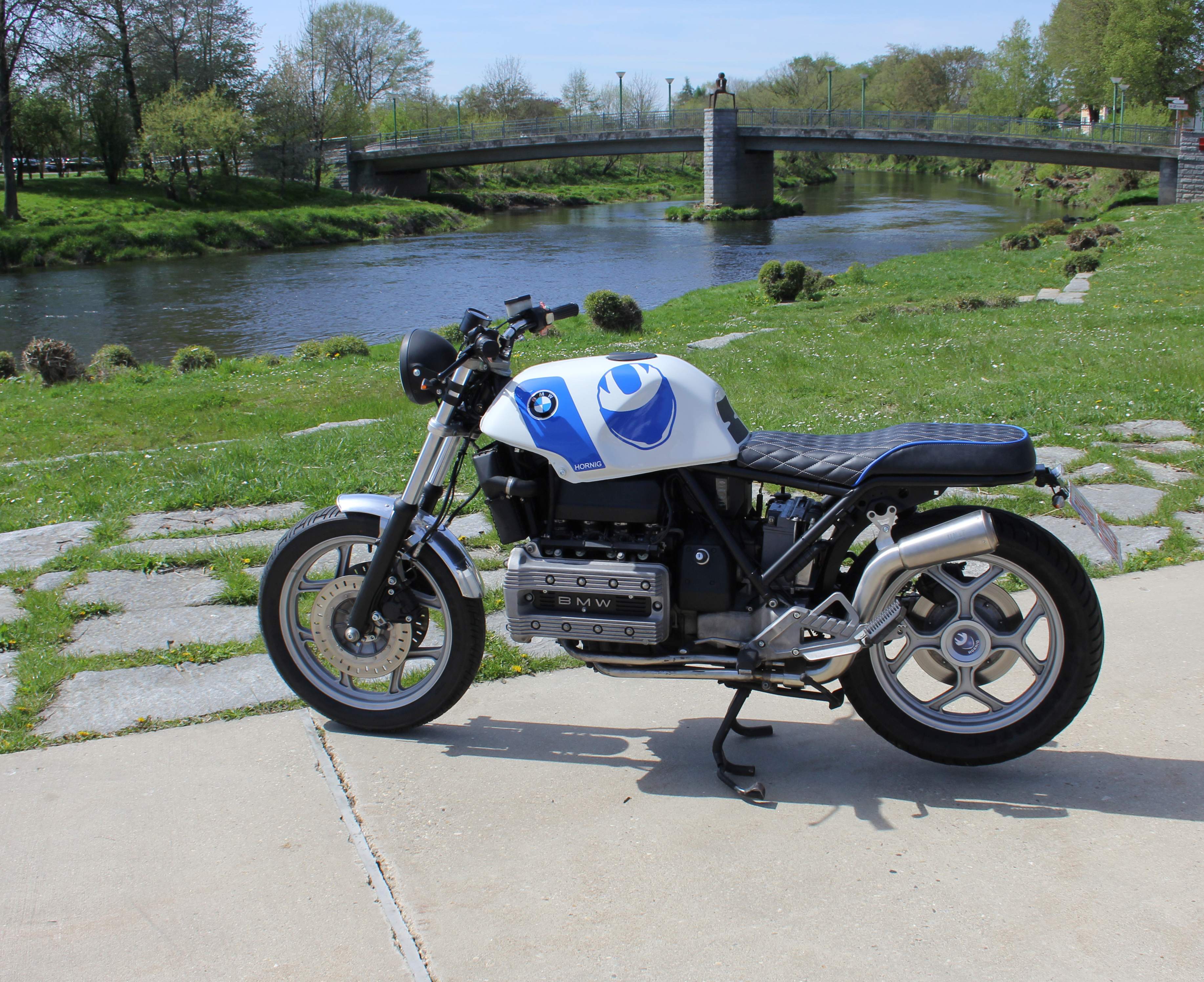 Bmw K100rs Cafe Racer By Hornig Trendy Retro Look With Tuv Approval Motorcycle Accessory Hornig Parts For Your Bmw Motorrad