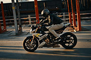 The new BMW S1000R