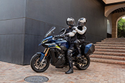 BMW Motorrad presents the new S1000XR